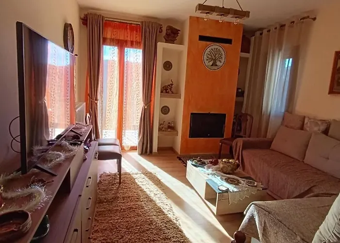 Holiday home νύμφη ηχώ, θέα στα βουνά κάτω από το ρολόι